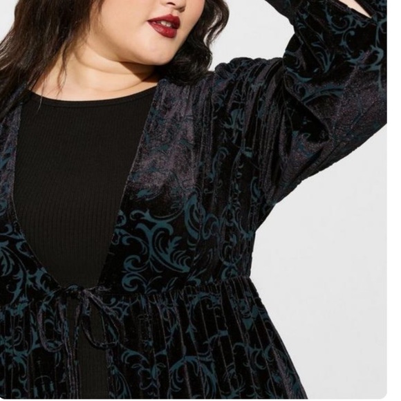 TORRID NWT Disney Haunted Mansion Velvet Maxi Kimono - Picture 5 of 7